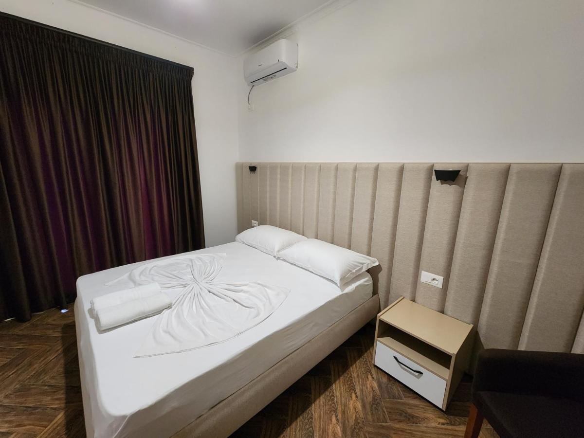 Villa Ax Mirage Вльора Екстер'єр фото