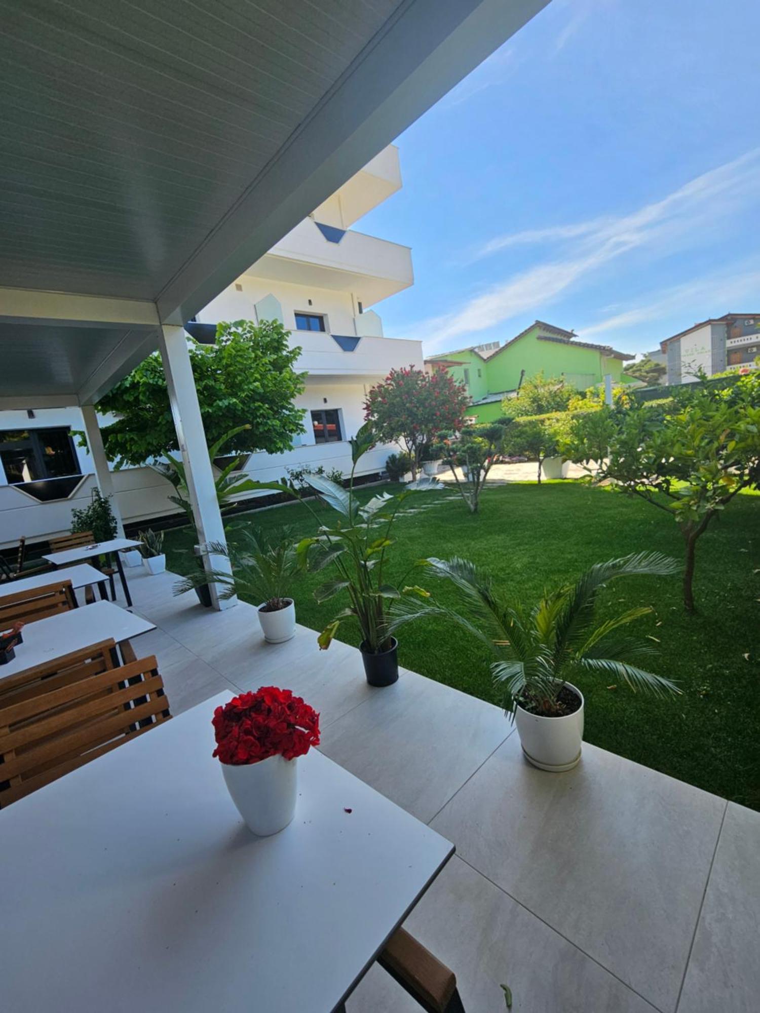Villa Ax Mirage Вльора Екстер'єр фото